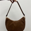 borsa in pelle scamosciata mezzaluna